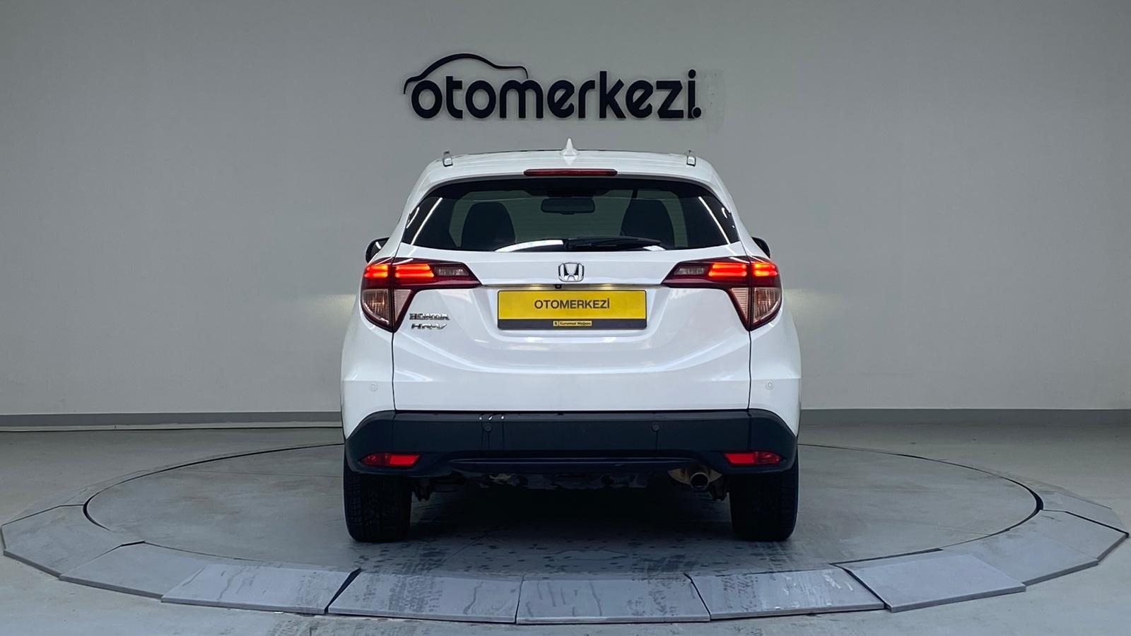 HONDA HR-V 3